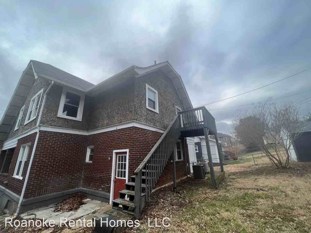 3035 Melrose Ave Nw - Photo 2 of 17