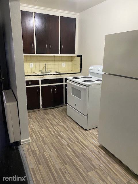Greenfield Park Apartments - Photo 3 of 10