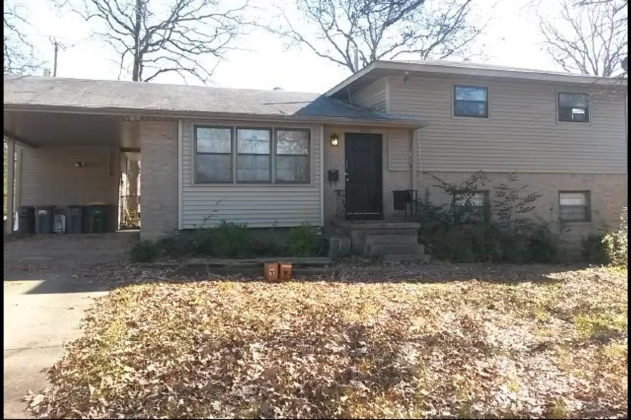 6530 Corsica Dr - Photo 2 of 10