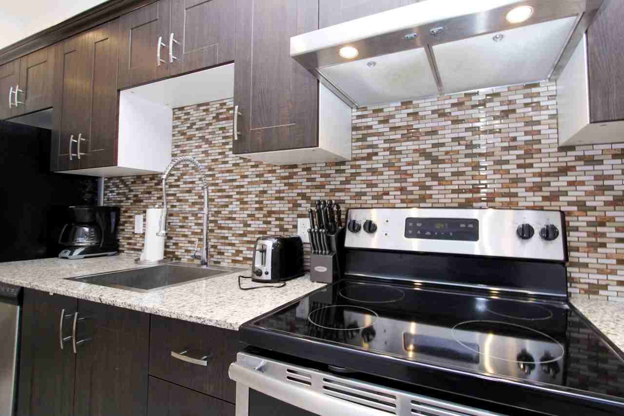 3778 Rue De Bullion - Photo 3 of 18