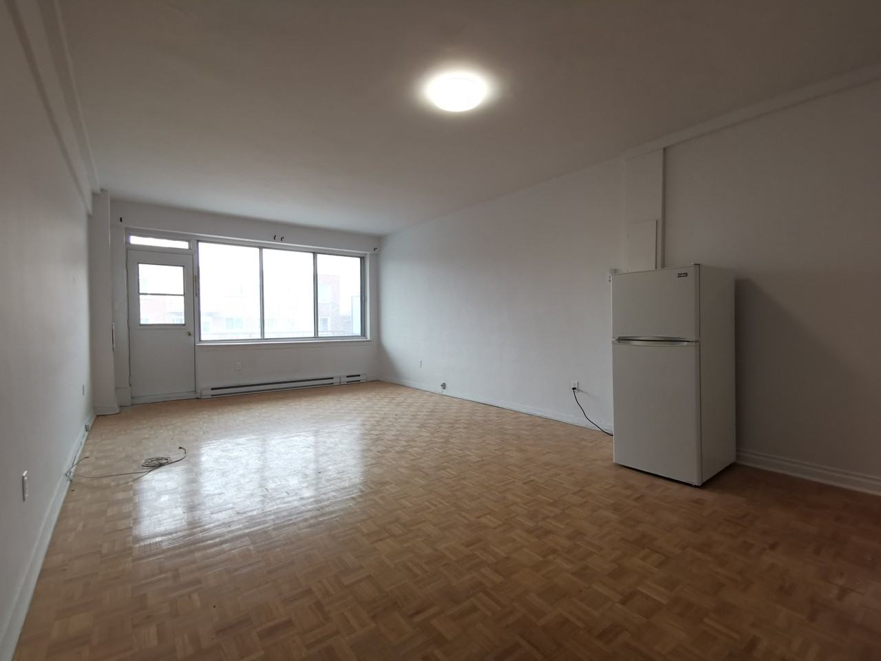 6380 Av Somerled #PH2 - Photo 2 of 50