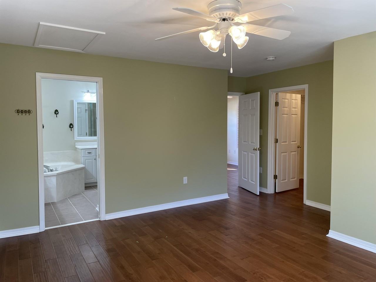 1322 Treasure Cv #1 - Photo 7 of 31