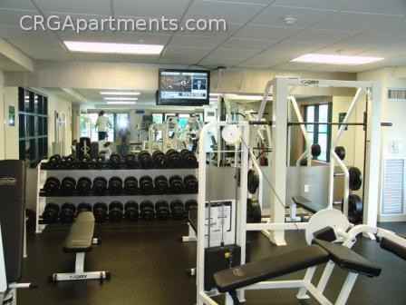 30 Cambridgepark Dr #1102 - Photo 2 of 3