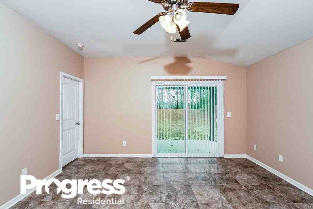 170 Briar Ridge Ln - Photo 3 of 25