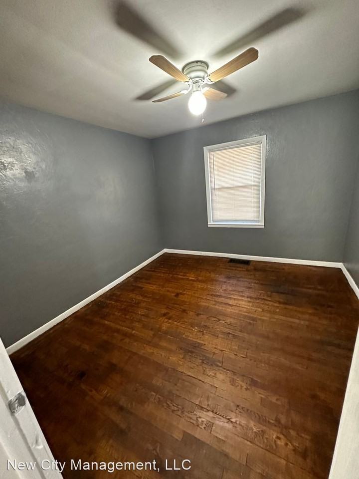 8707 E Smart Ave - Photo 2 of 5