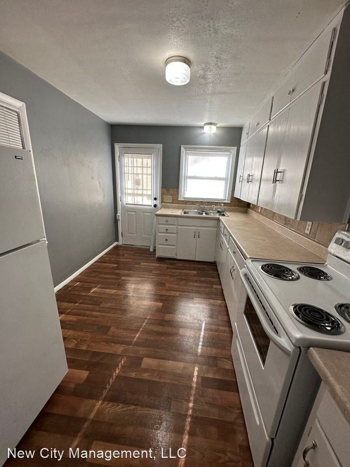 8707 E Smart Ave - Photo 3 of 5
