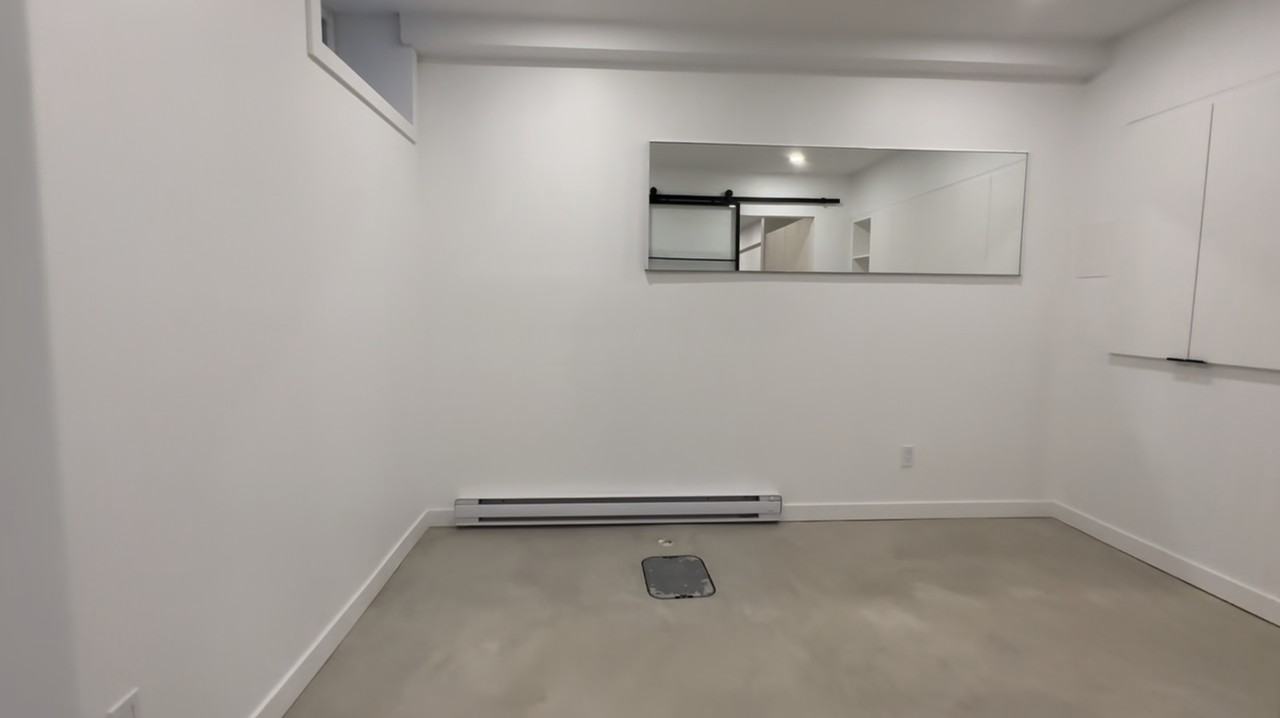173 Milverton Boulevard #2 - Photo 6 of 16