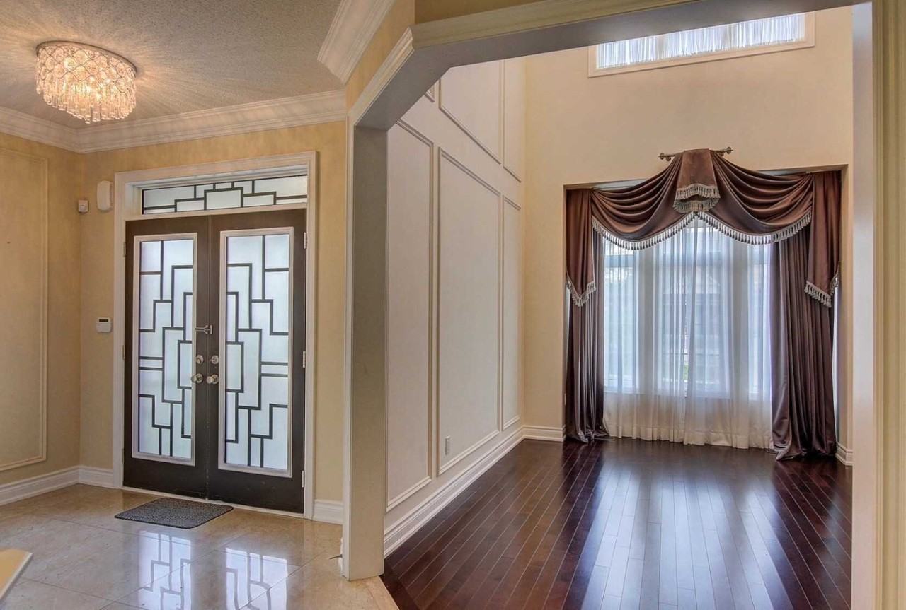 22 Greenforest Grove - Photo 3 of 25