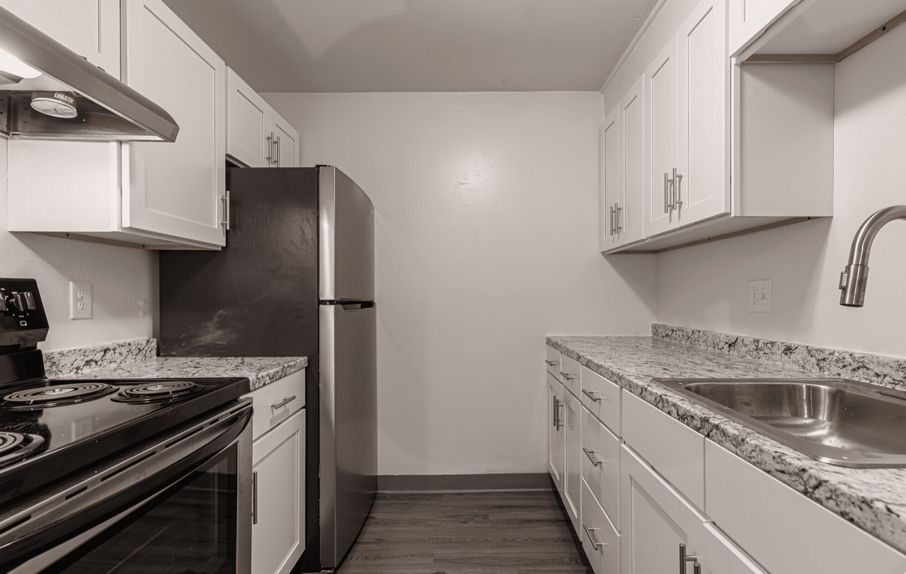 156 Brittany Manor Drive - Photo 2 of 38