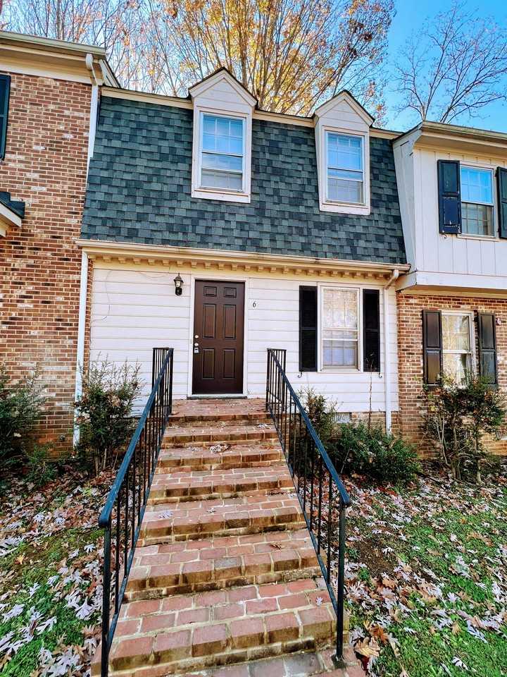 1711 Wards Ferry Rd #7