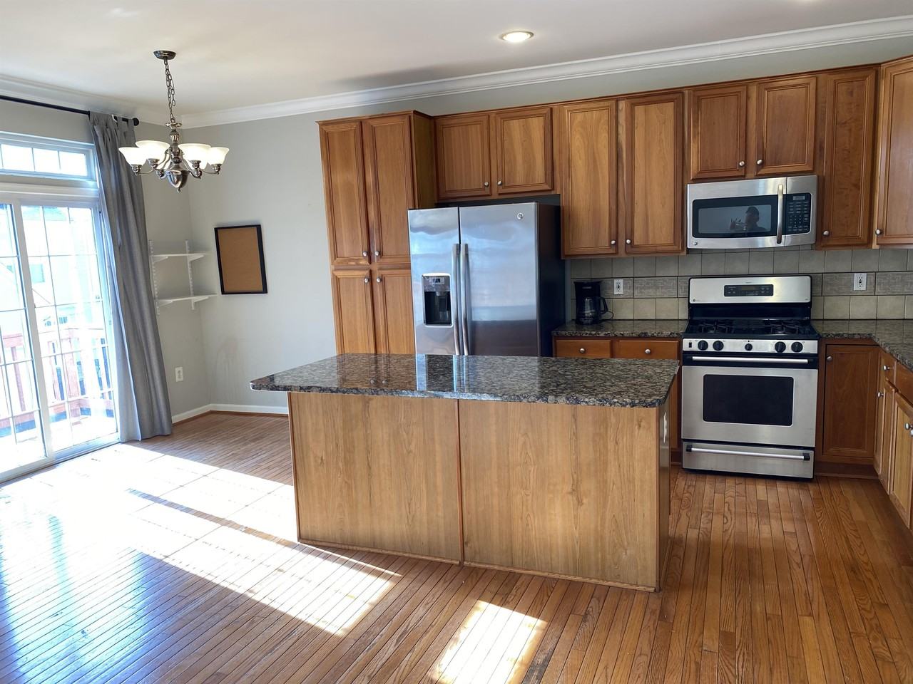 13851 Palisades St #1 - Photo 3 of 35