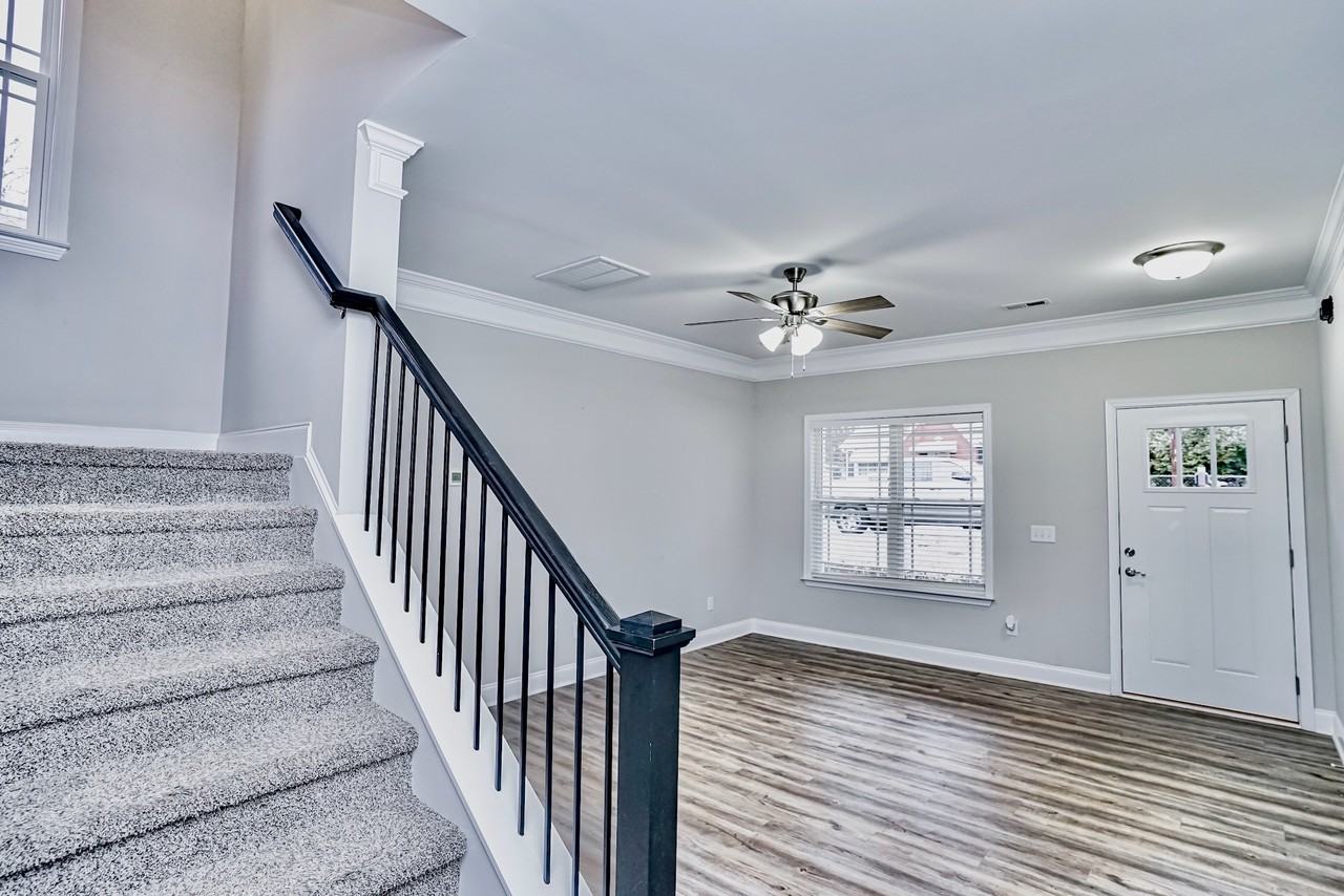 206 Snow St #1 - Photo 2 of 17