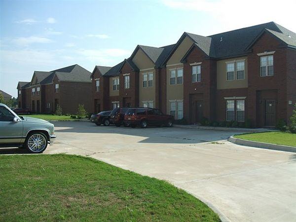 Savannah Hills - Photo 2 of 7