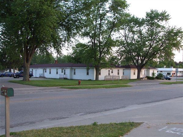 State Apartments - Photo 3 of 5