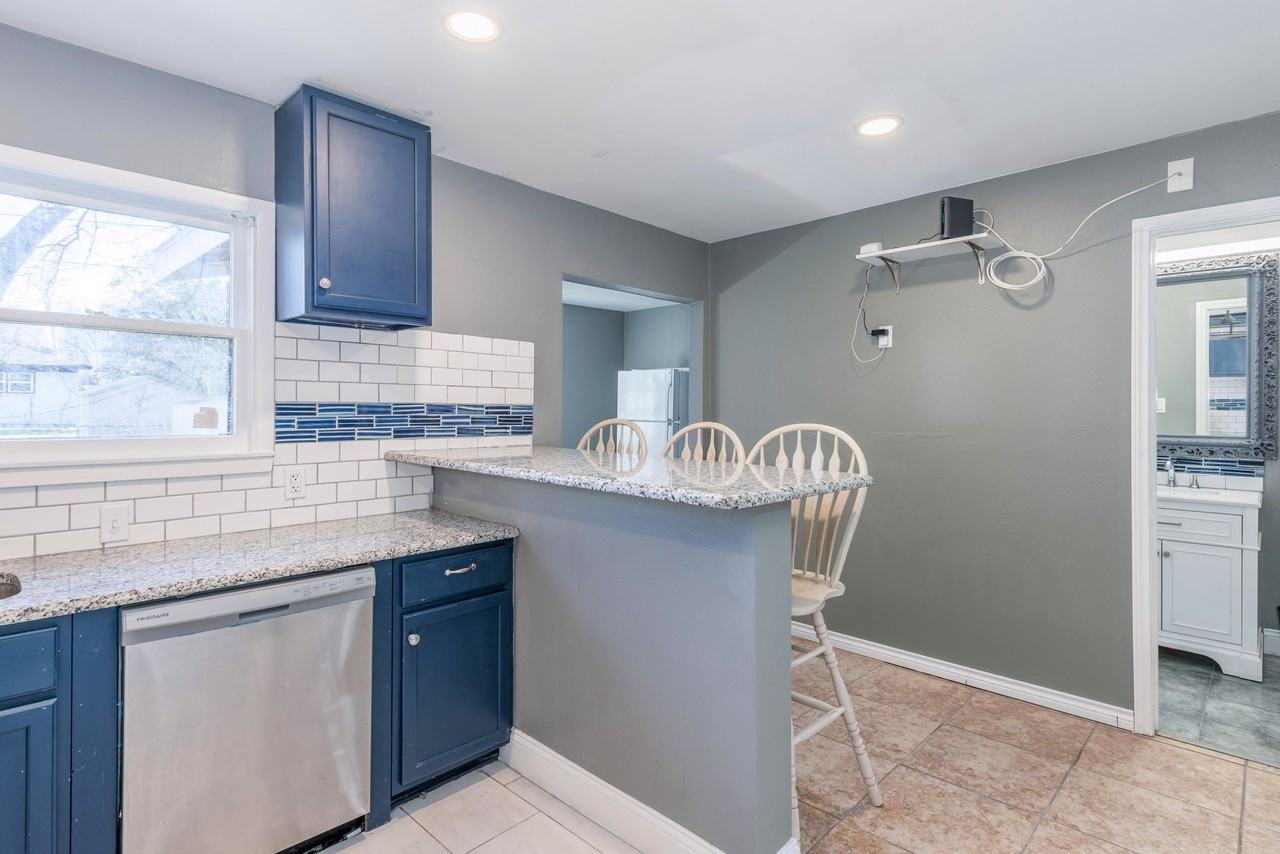 Briardale Rd - Photo 7 of 17