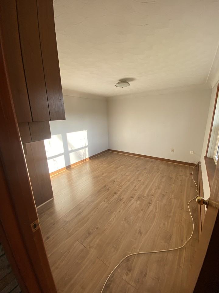 109 Grant Boulevard - Photo 2 of 9