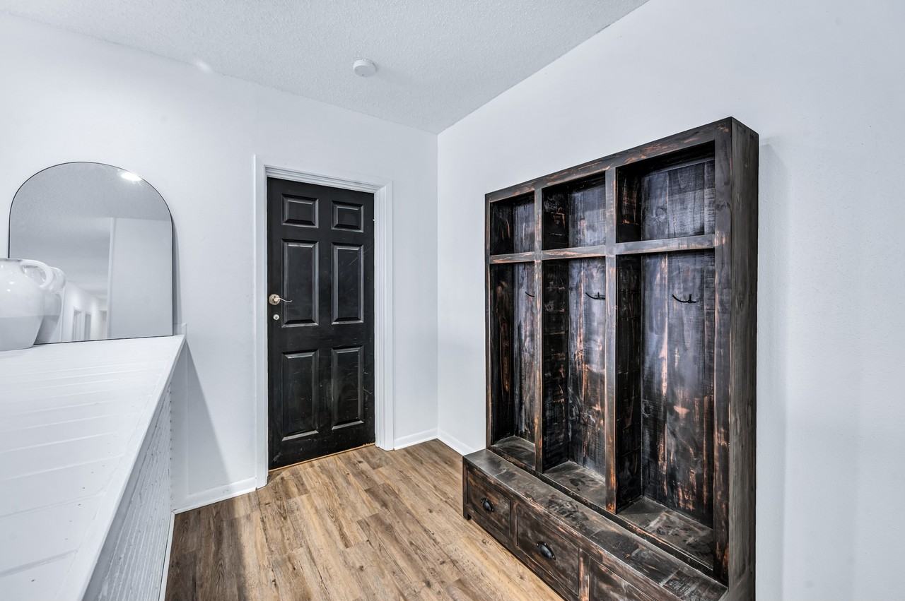 1505 1/2 Austin Ave - Photo 3 of 25