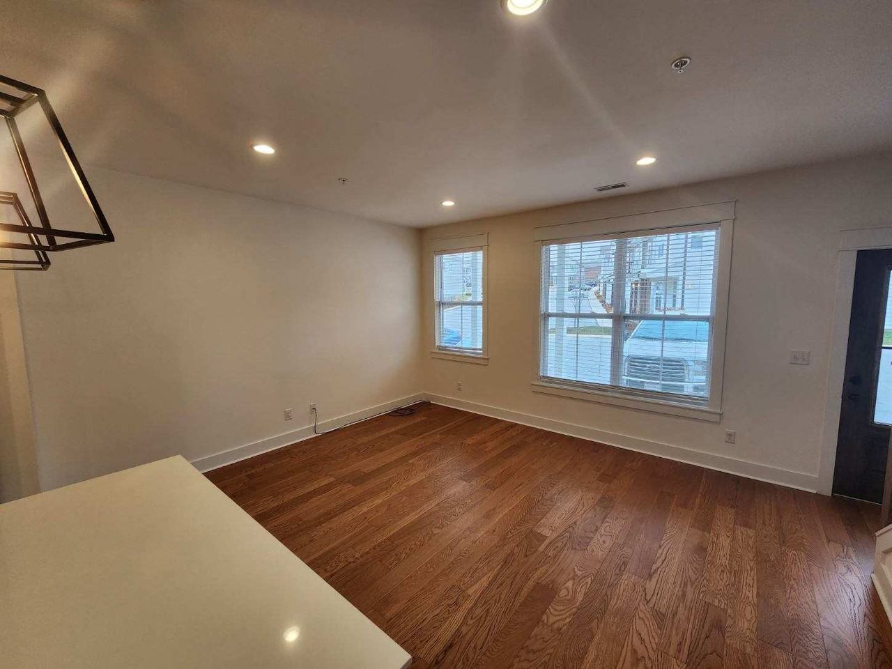 105 Allison Way - Photo 3 of 16
