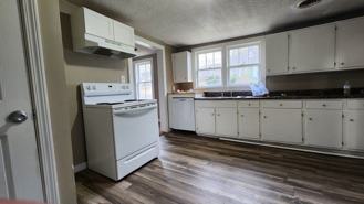 401 Grand Avenue Ext - Photo 1 of 1