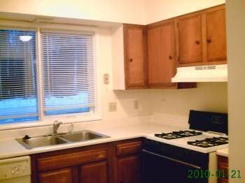 Forest Park Townhomes - Photo 3 of 6