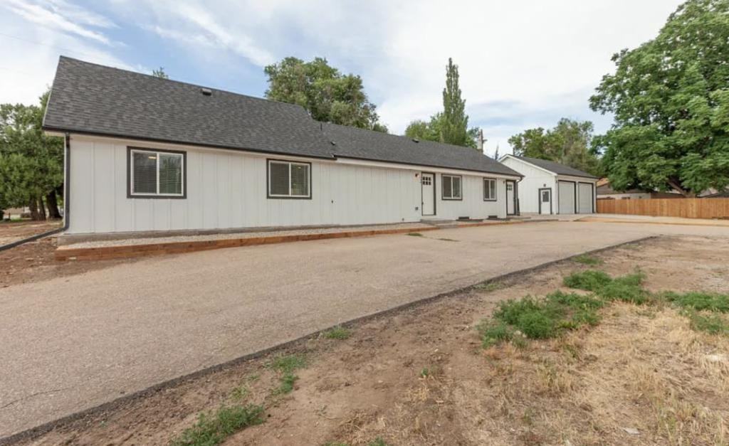 256 S Cleveland Ave - Photo 2 of 29