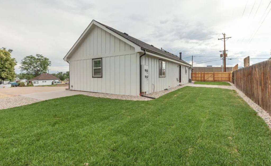 256 S Cleveland Ave - Photo 5 of 29