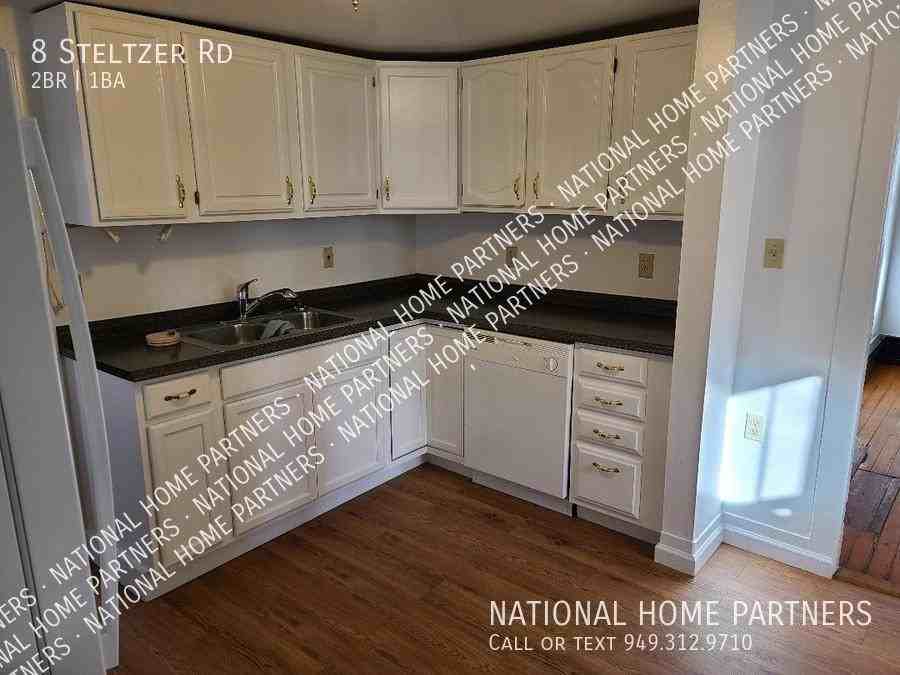 8 Steltzer Rd - Photo 3 of 10