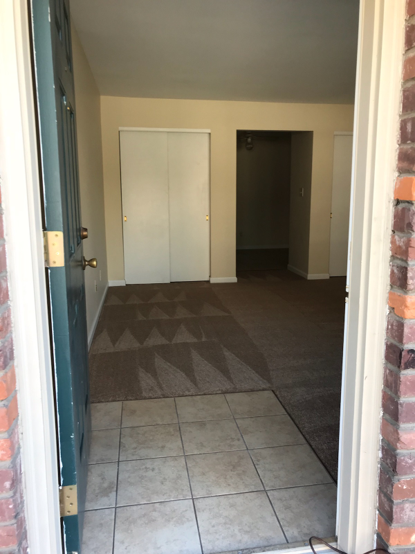 424 Aylesford Pl #7 - Photo 2 of 10