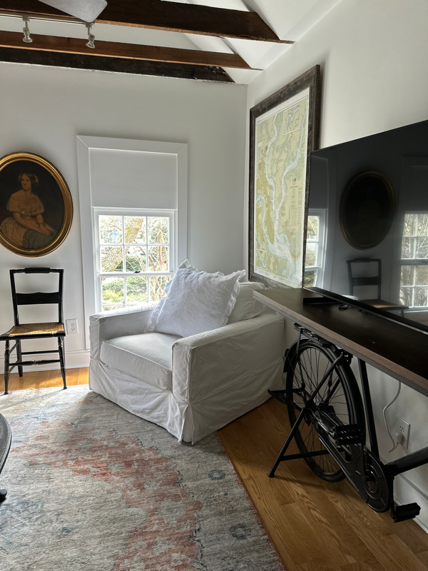 52 Chapel St #B - Photo 3 of 17