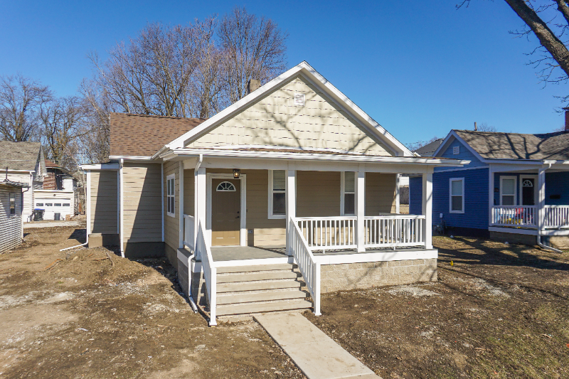 504 E Jackson St - Photo 3 of 30