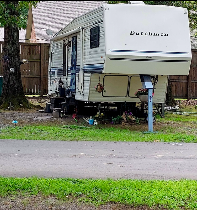9204 Dollarway Rd - Photo 3 of 4