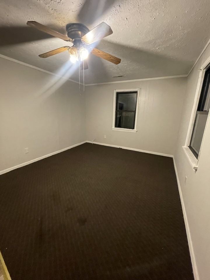 182 2nd St - Photo 2 of 20