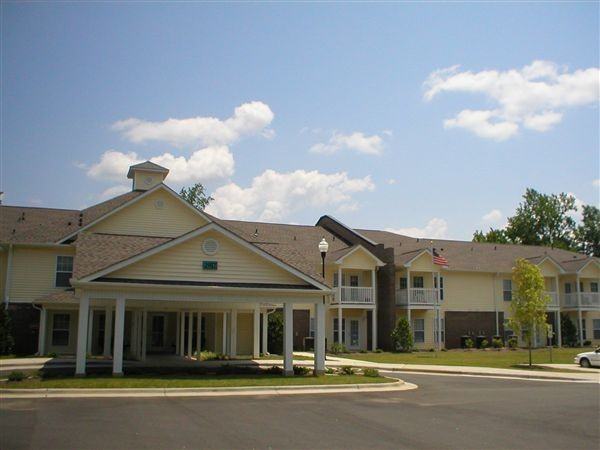 Elders Peak Apartments - Photo 2 of 2