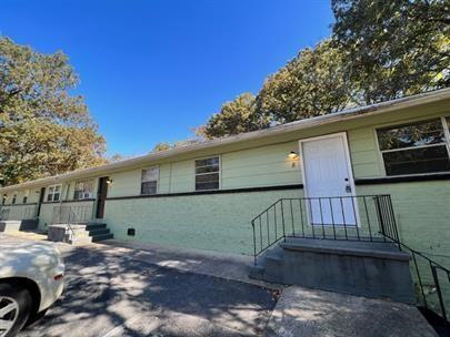 2428 Belvedere Ave - Photo 2 of 2