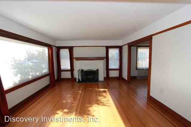 5355 Thomas Ave - Photo 2 of 19