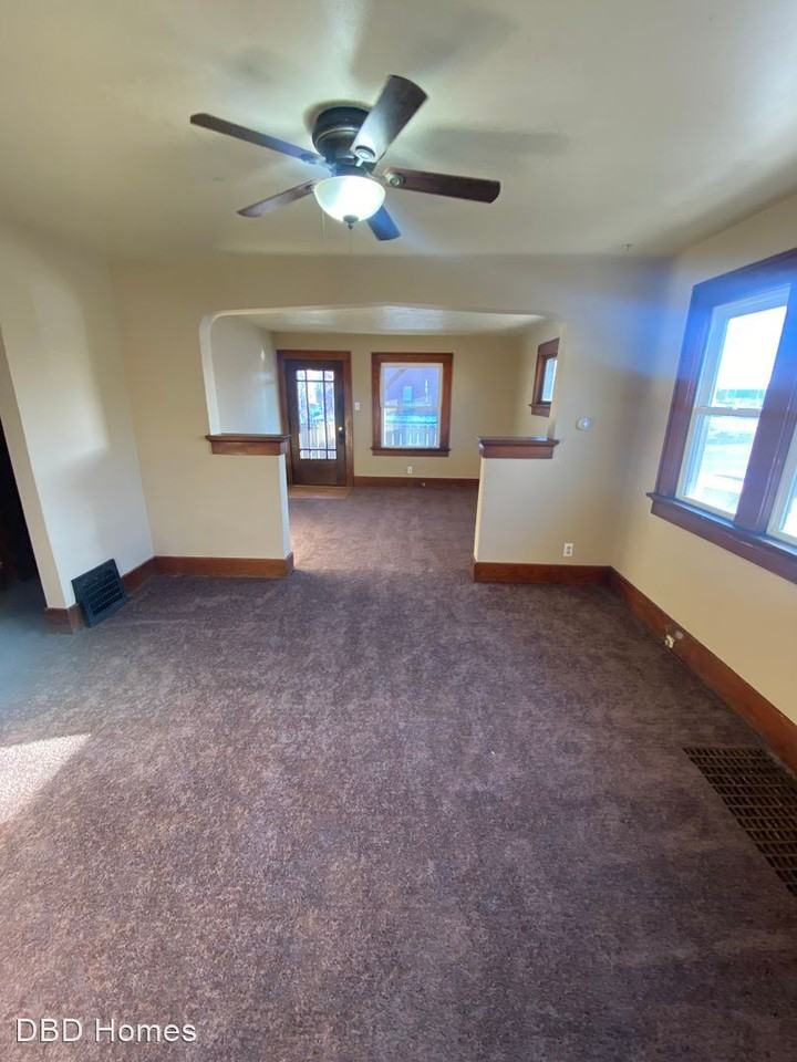 3317 Lima Rd - Photo 3 of 8