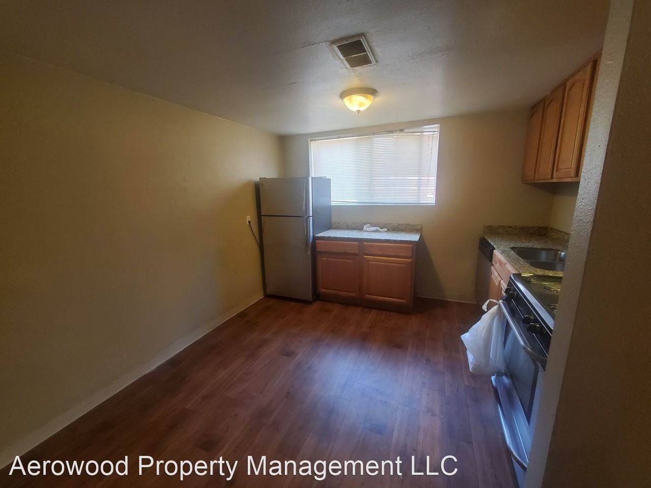 2246 - 2250 Clarkson St - Photo 2 of 6