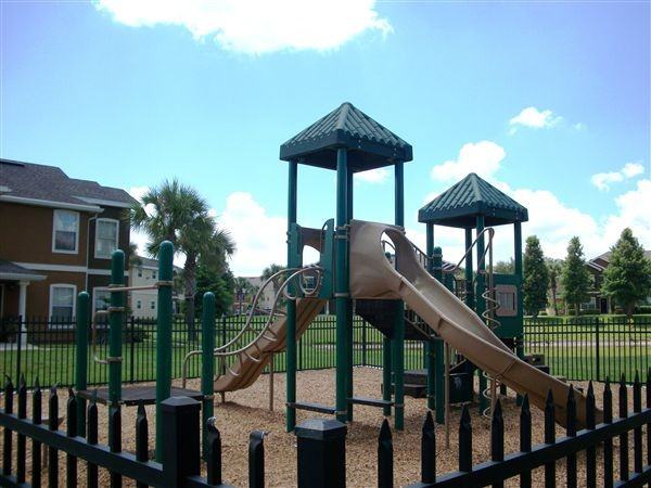 West Pointe Villas Apartments - Photo 2 of 7