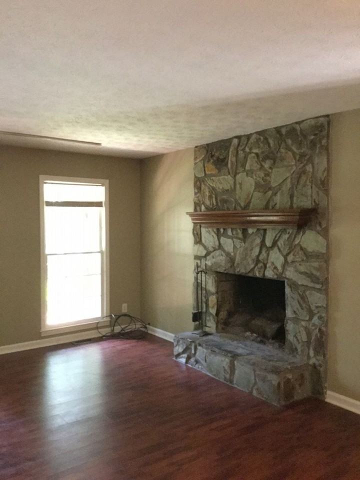 118 Laura Cir - Photo 3 of 16