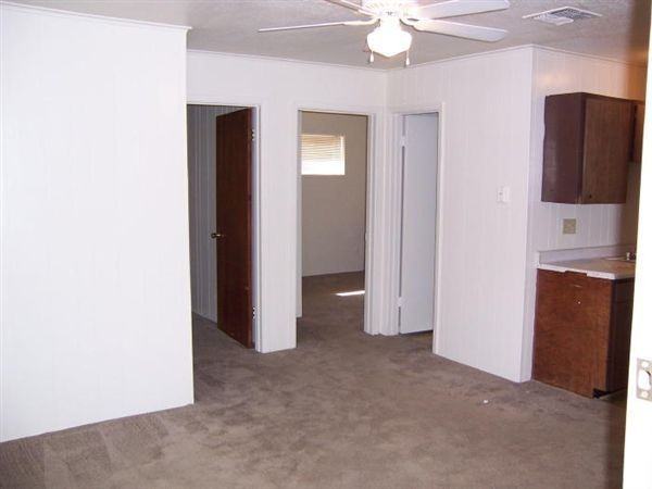 407 College Main - Photo 2 of 4