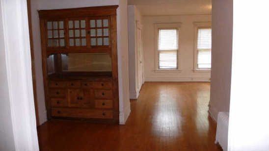 Spotless Corner Apartment Near Wedge and Walker Art Center - Photo 2 of 3