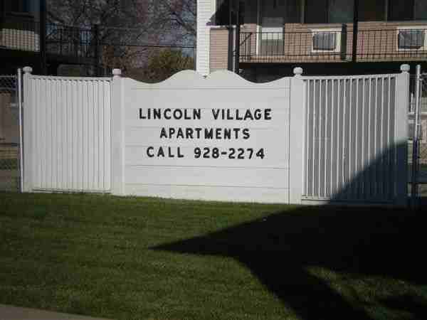 Lincoln Village Apartments - Photo 3 of 4
