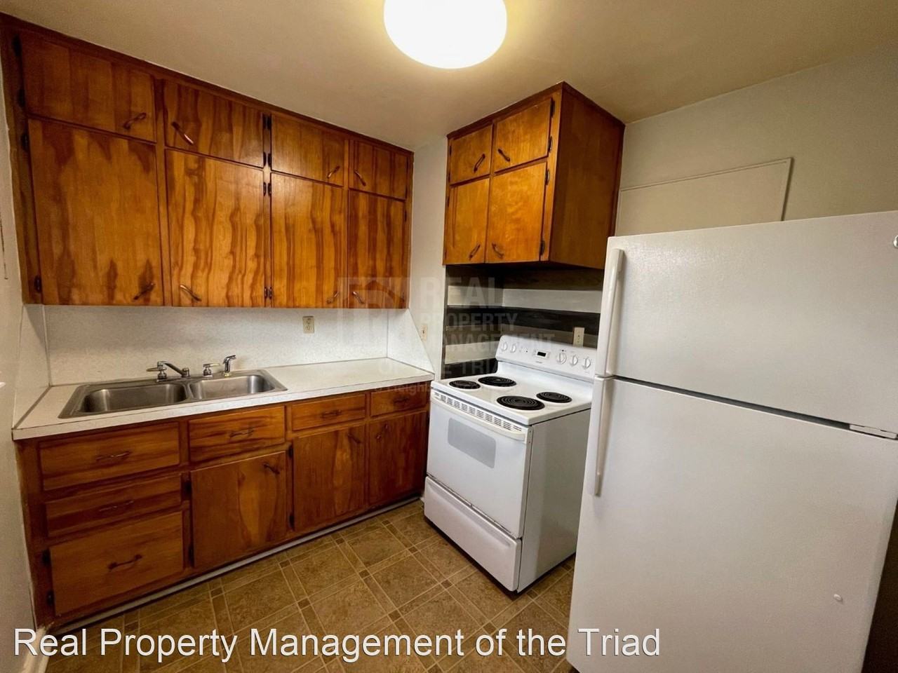 3642 Yale Ave - Photo 3 of 10