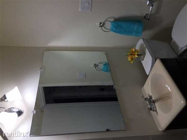 Villages at Falls Church - Photo 2 of 18