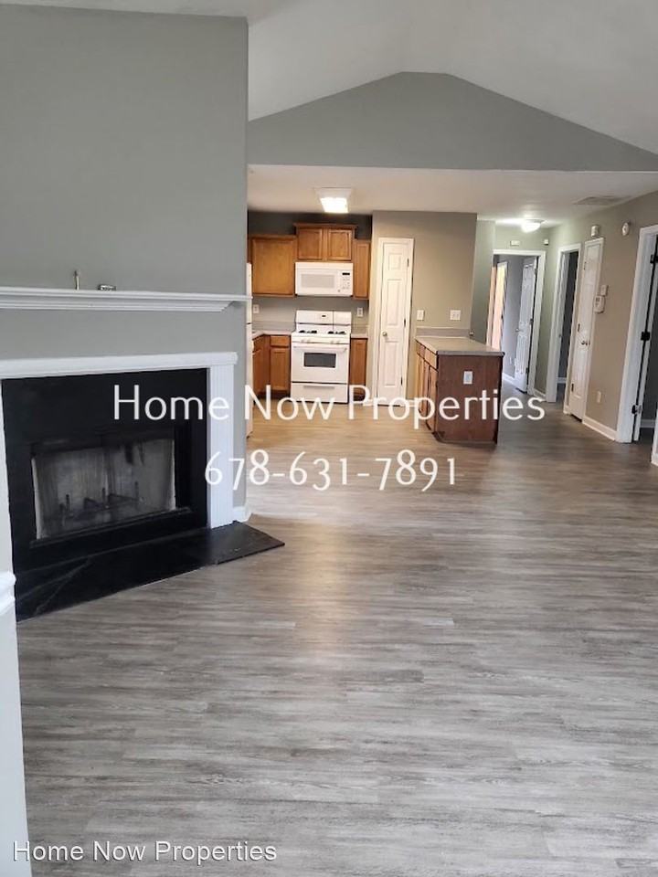 4044 Blanton Ave Sw - Photo 3 of 15