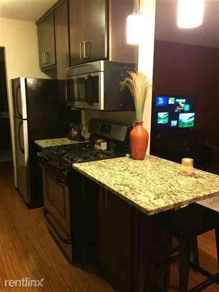 2825 Fremont Ave S - Photo 3 of 6