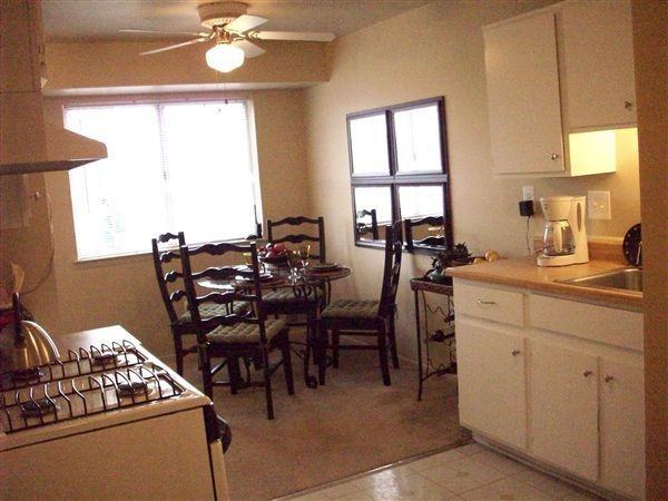 Creekside Village Apartments 24795 Mayfair St, Flat Rock, MI 48134