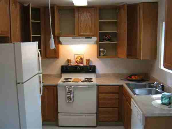 Southwind Court - Photo 3 of 8