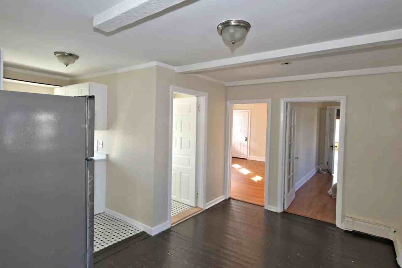 62 Columbus Ave - Photo 3 of 7