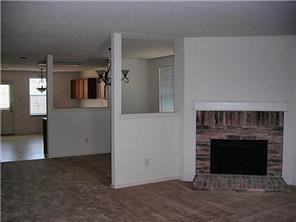 5509 Coldwater Dr - Photo 3 of 6